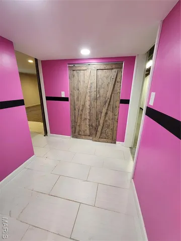 $229,000 | 2314 Fairview Drive, Alton, IL 62002