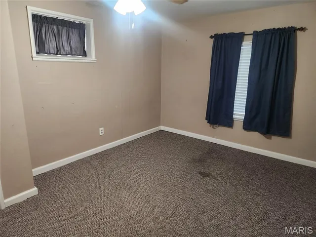 $229,000 | 2314 Fairview Drive, Alton, IL 62002