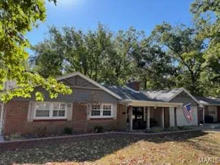 $229,000 | 2314 Fairview Drive, Alton, IL 62002