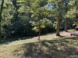 $229,000 | 2314 Fairview Drive, Alton, IL 62002