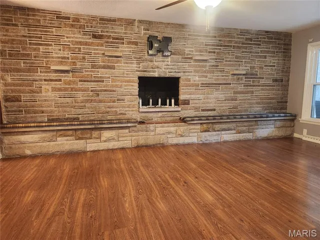 $229,000 | 2314 Fairview Drive, Alton, IL 62002