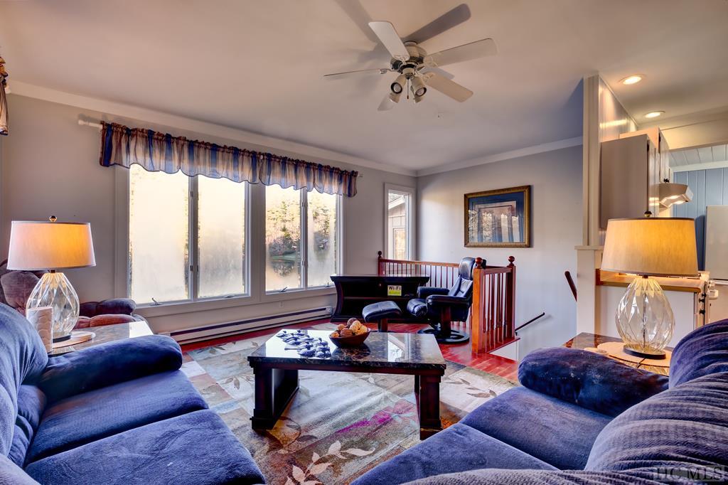 945 Franklin Road Highlands, NC 28741 - Photo 7 of 10 Gallery Image 7