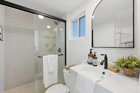 $1,298,747 | 4415 Voltaire Street, San Diego, CA 92107