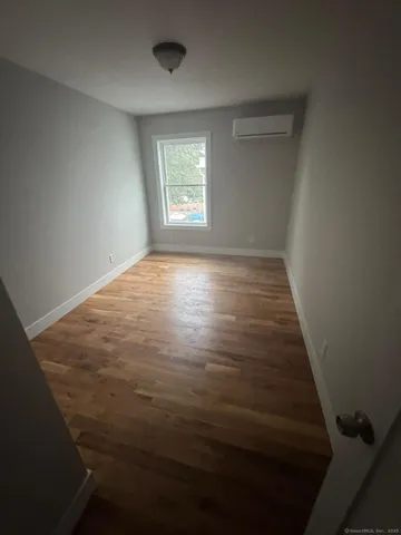 $2,485 | 980 Hancock Avenue, Unit 3L, Bridgeport, CT 06605