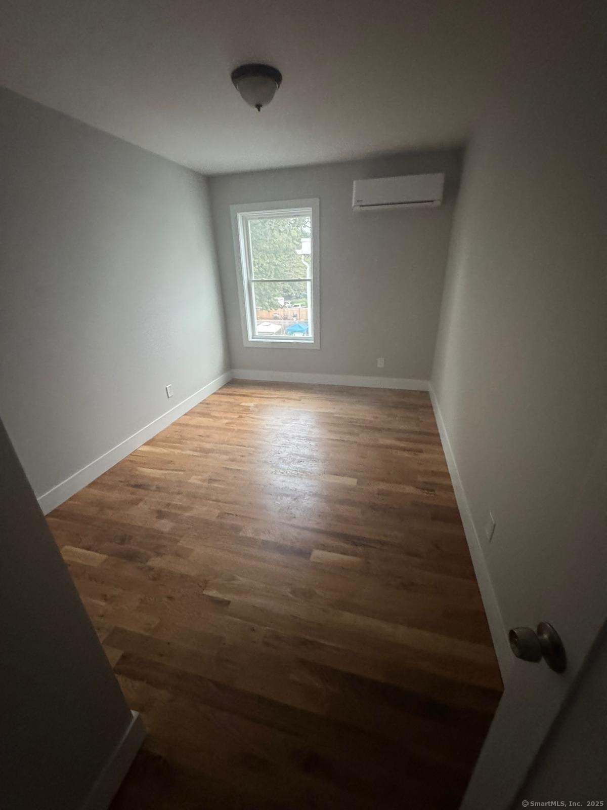 980 Hancock Avenue, Unit 3L Bridgeport, CT 06605 - Photo 4 of 7