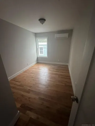 $2,485 | 980 Hancock Avenue, Unit 3L, Bridgeport, CT 06605