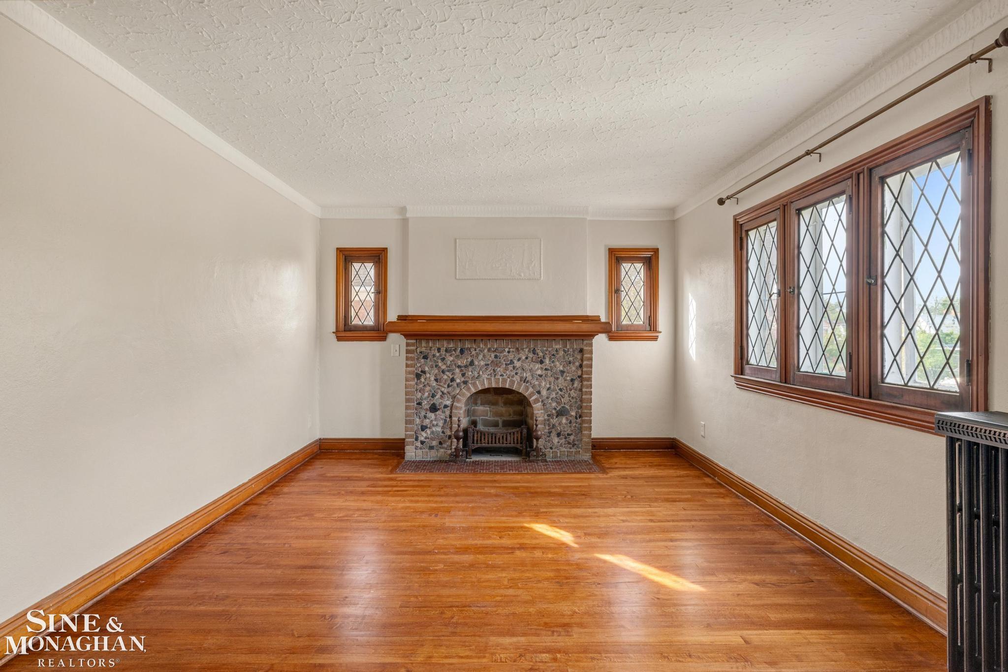 604 Alter Road, Unit UPPER #2 Detroit, MI 48215 - Photo 11 of 19 Gallery Image 11