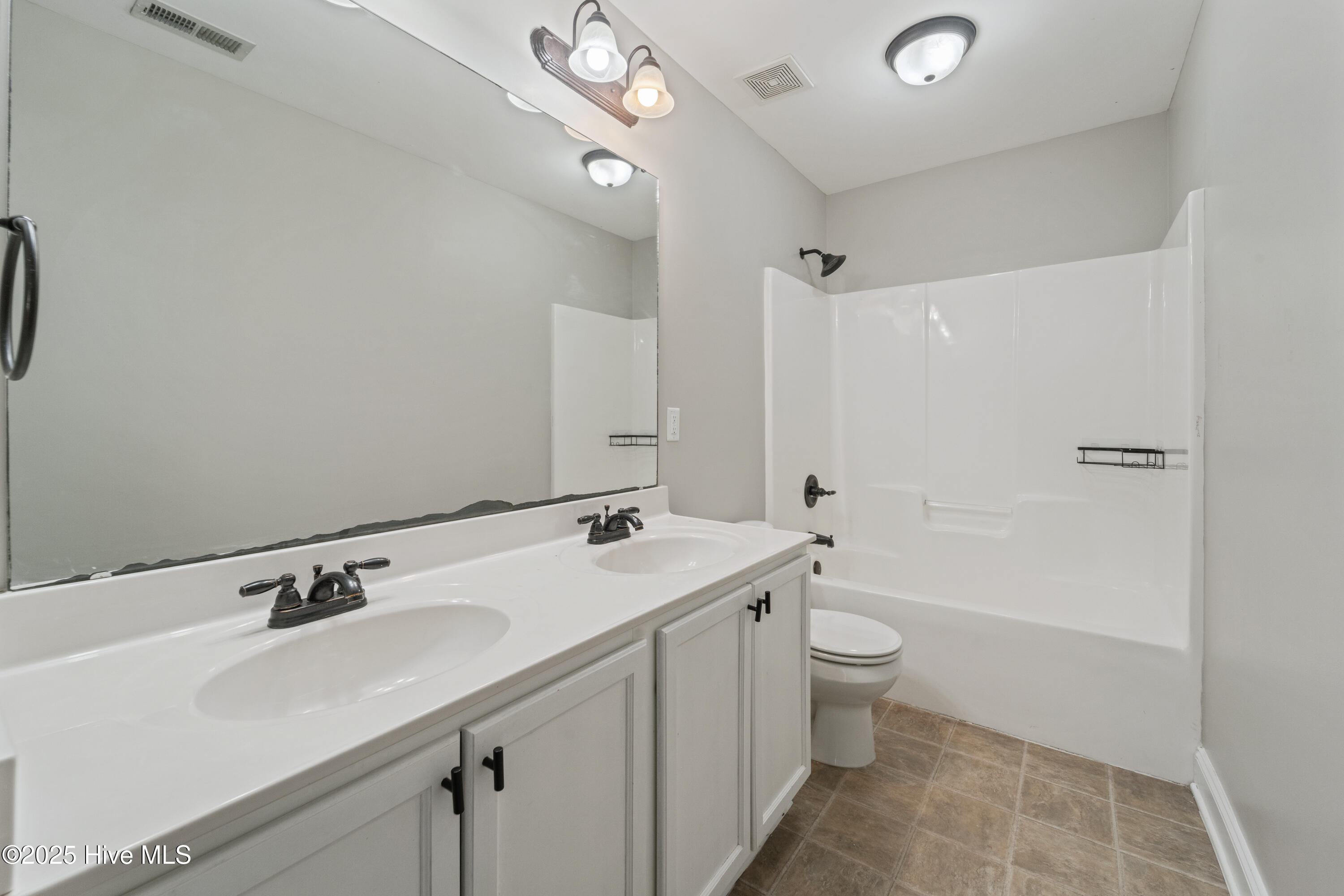 311 First Post Road Jacksonville, NC 28546 - Photo 20 of 36