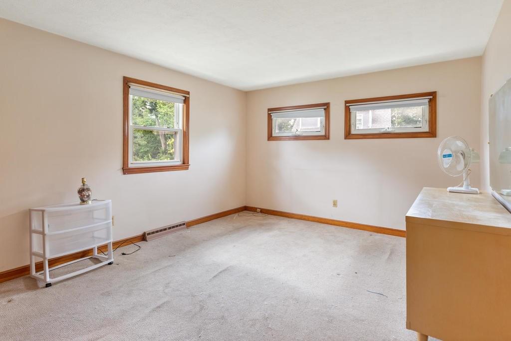 88 Bridle Road Billerica, MA 01821 - Photo 15 of 29 Gallery Image 15