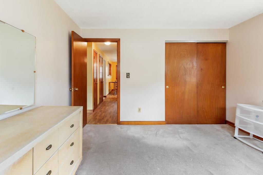 88 Bridle Road Billerica, MA 01821 - Photo 16 of 29 Gallery Image 16