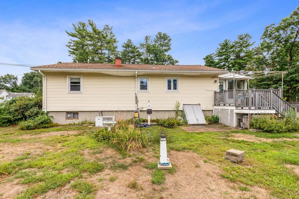 88 Bridle Road Billerica, MA 01821 - Photo 27 of 29 Gallery Image 27