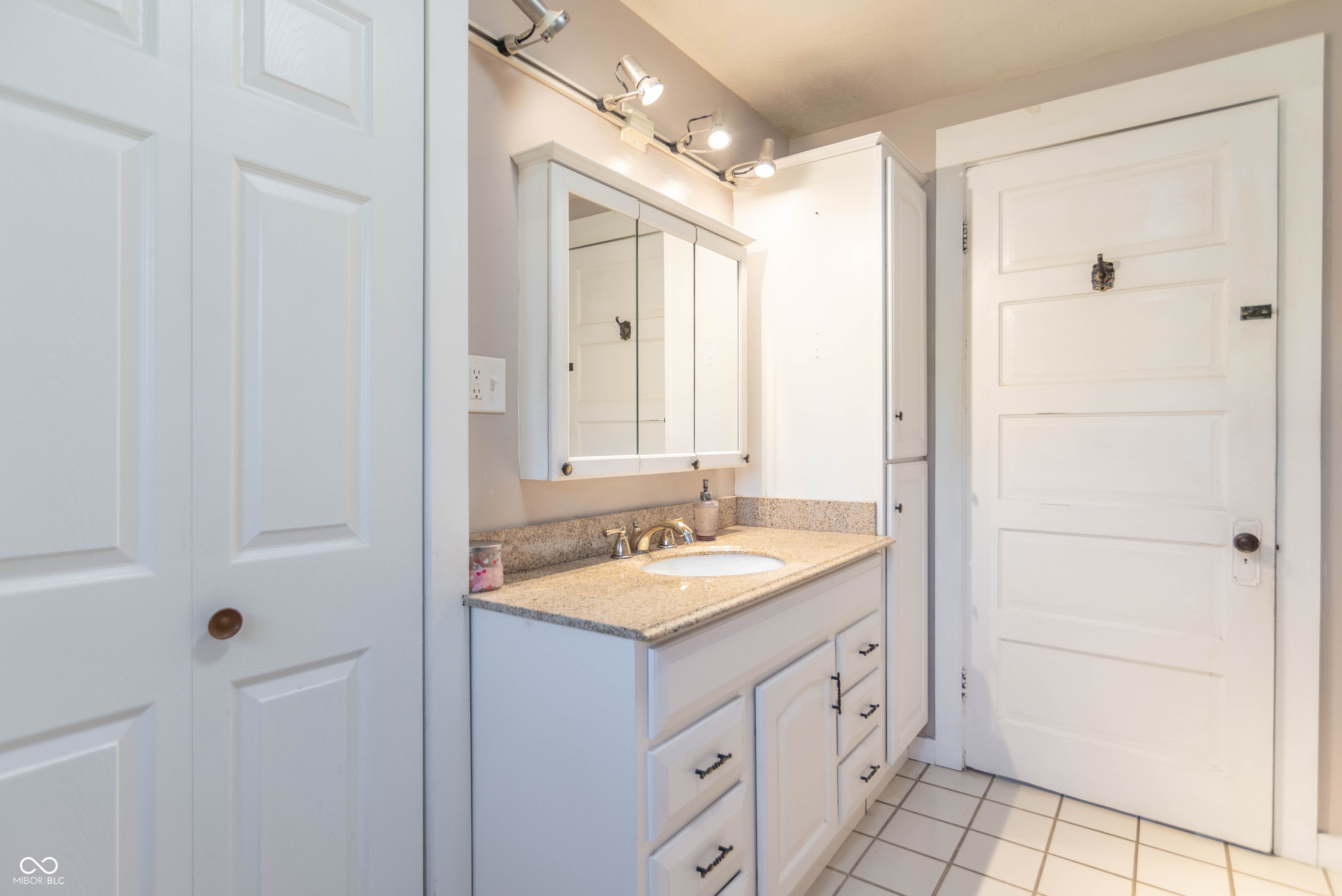 3136 East Edgewood Avenue Indianapolis, IN 46227 - Photo 15 of 22