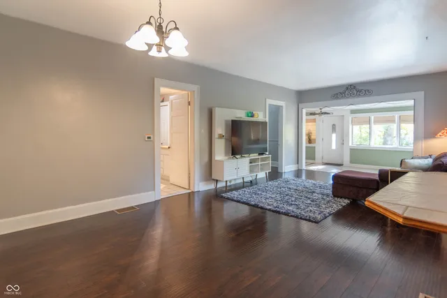 $290,000 | 3136 East Edgewood Avenue, Indianapolis, IN 46227