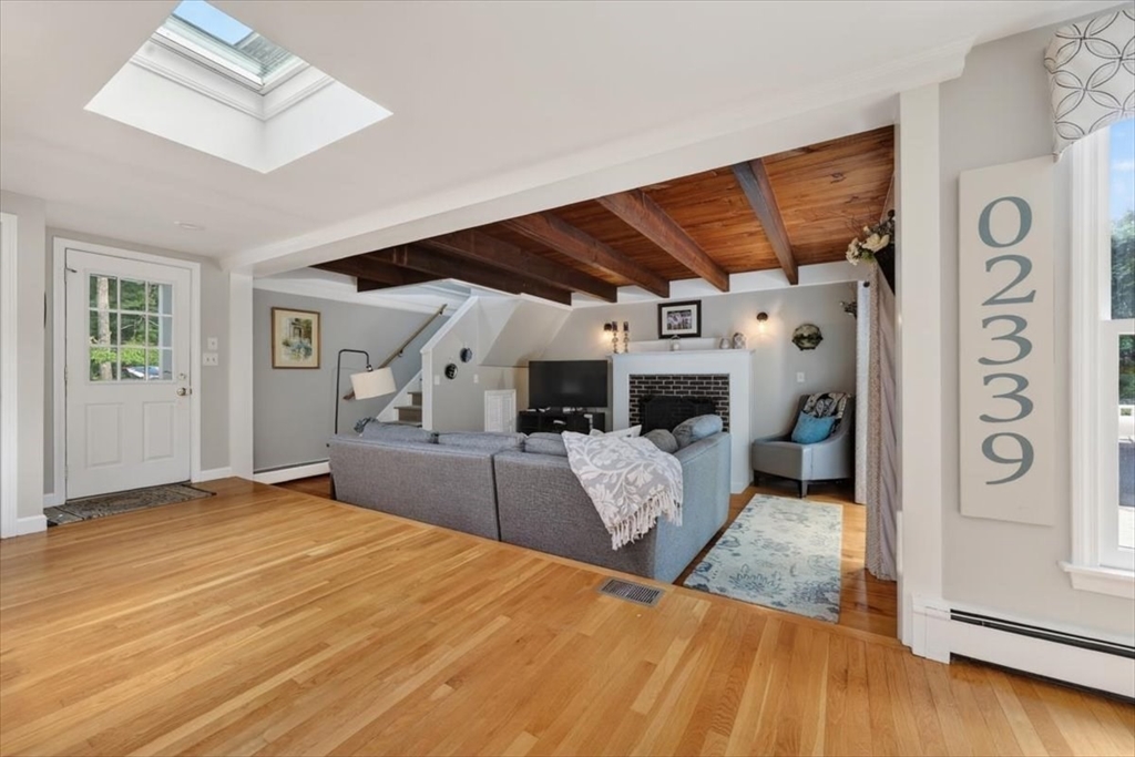 178 Main Street Hanover, MA 02339 - Photo 5 of 28