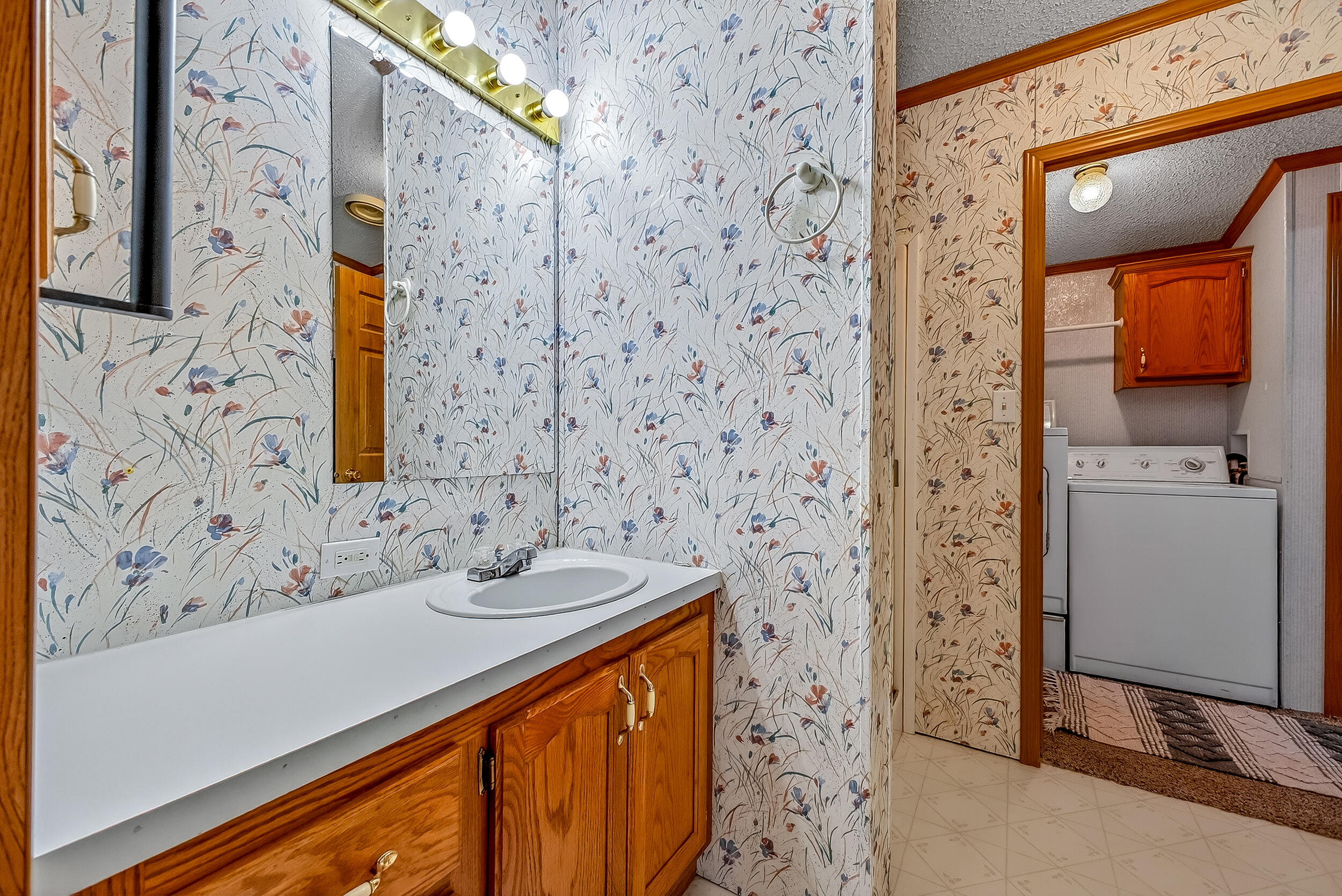 127 South Walker Road Muskegon, MI 49442 - Photo 24 of 32 127 S Walker-24