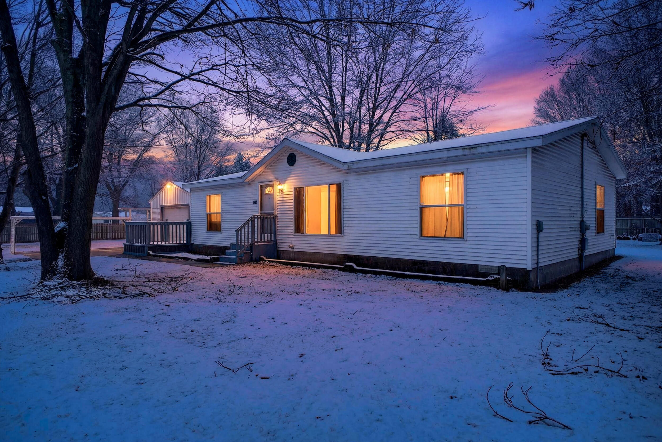127 South Walker Road Muskegon, MI 49442 - Photo 5 of 32 127 S Walker-3