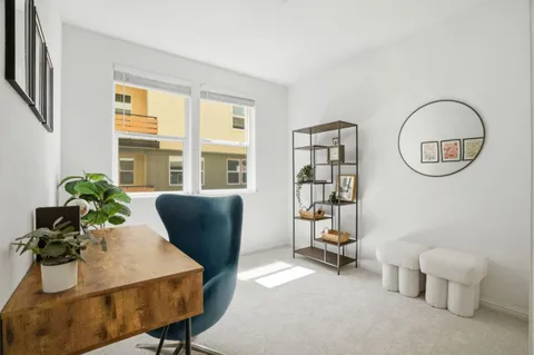 $878,000 | 2082 Mahuron Circle, San Jose, CA 95133