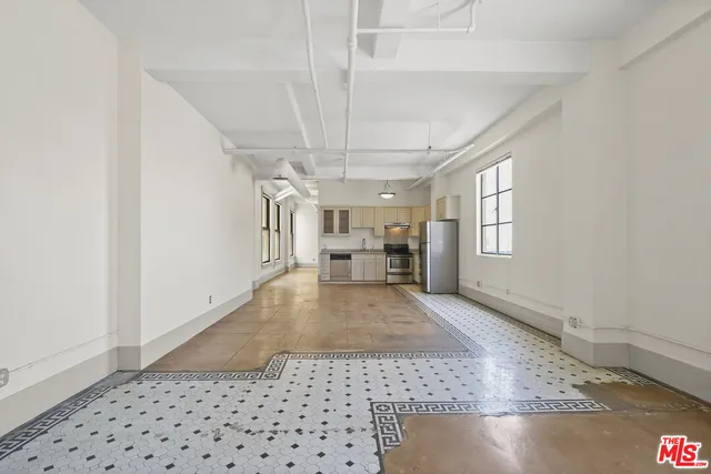 a view of a storage & utility room