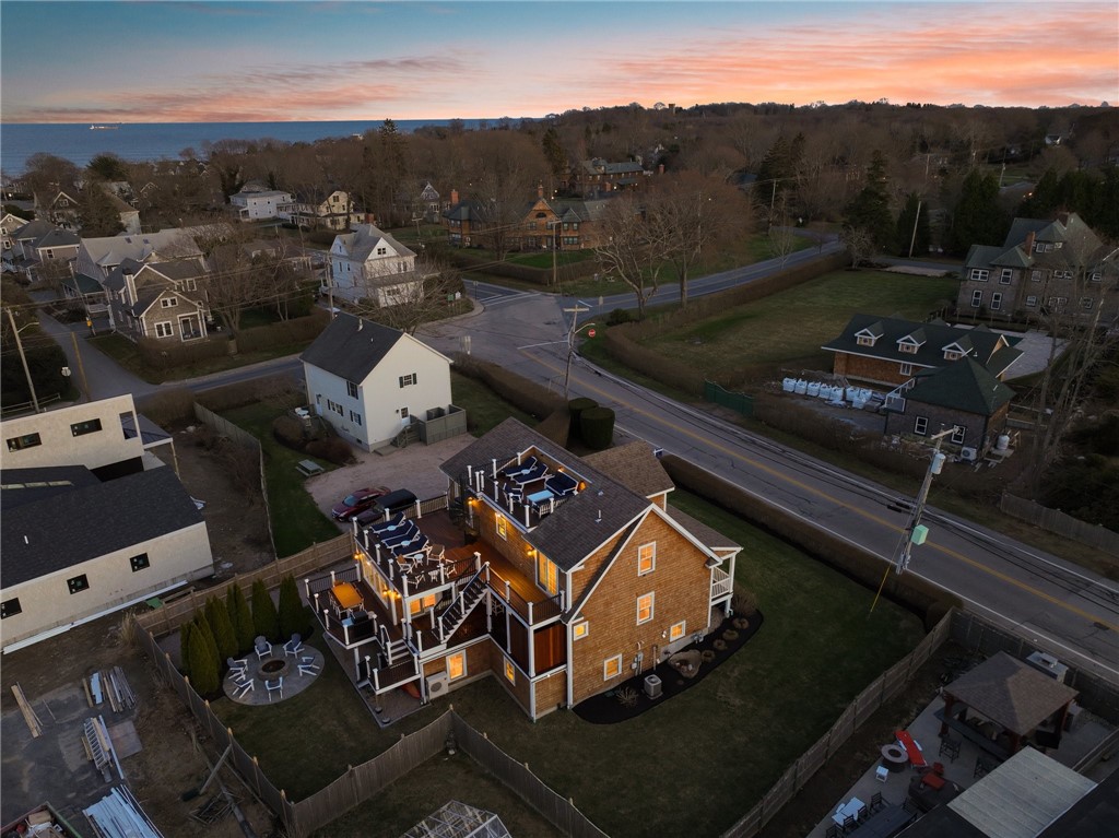 81 South Pier Road Narragansett, RI 02882 - Photo 5 of 49