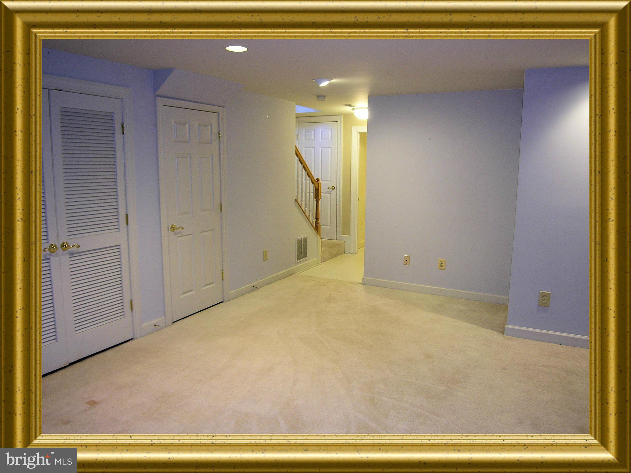 3636 Ransom Place Alexandria, VA 22306 - Photo 19 of 24 Family Room