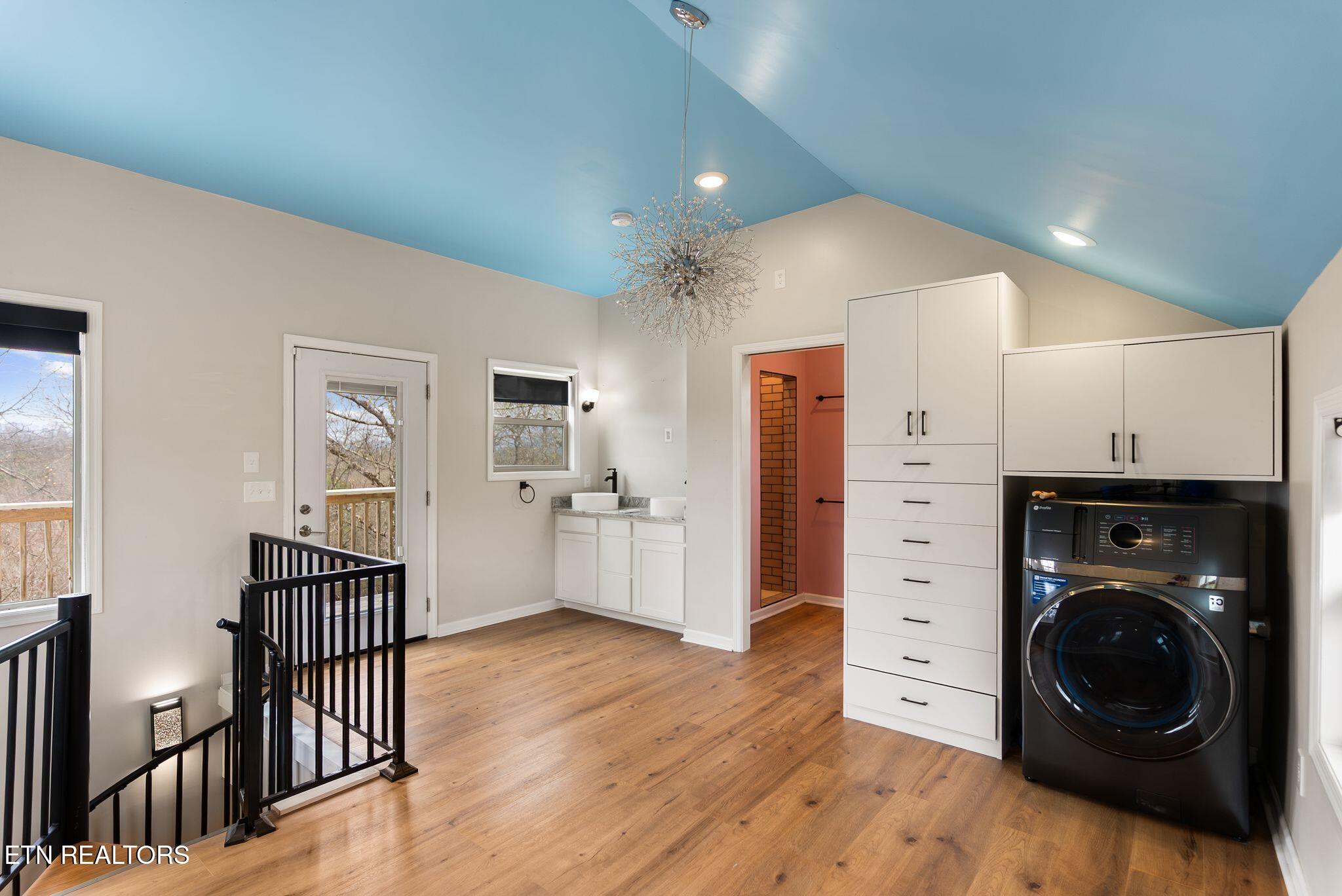 197 Ruth Lane Sevierville, TN 37862 - Photo 21 of 42 Upstairs bedroom4