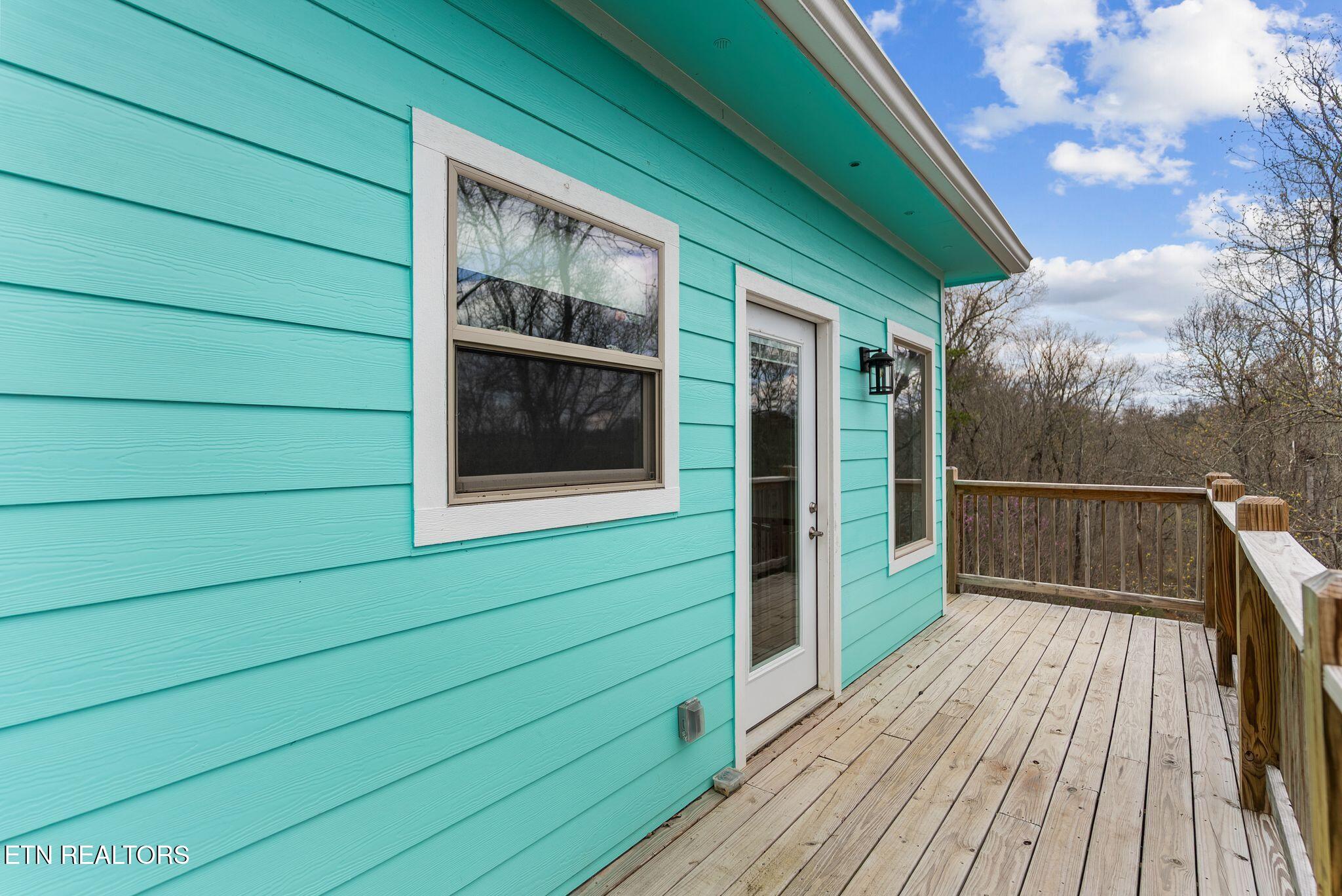 197 Ruth Lane Sevierville, TN 37862 - Photo 33 of 42 wrap around porch1
