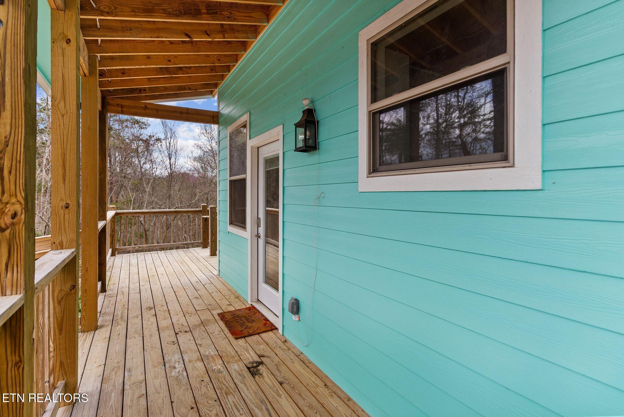 197 Ruth Lane Sevierville, TN 37862 - Photo 6 of 42 covered front porch
