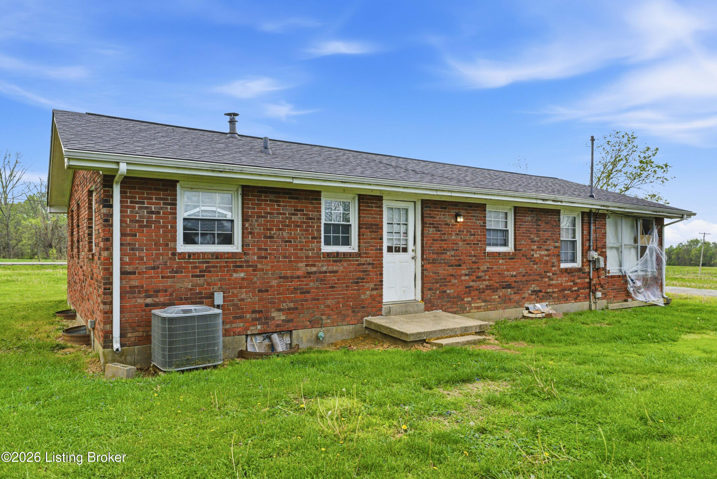 4092 Bagdad Road Bagdad, KY 40003 - Photo 20 of 21 Rear