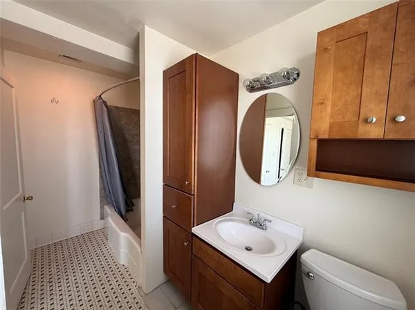 $1,500 | 1324 Foucher Street, Unit 2F, New Orleans, LA 70115