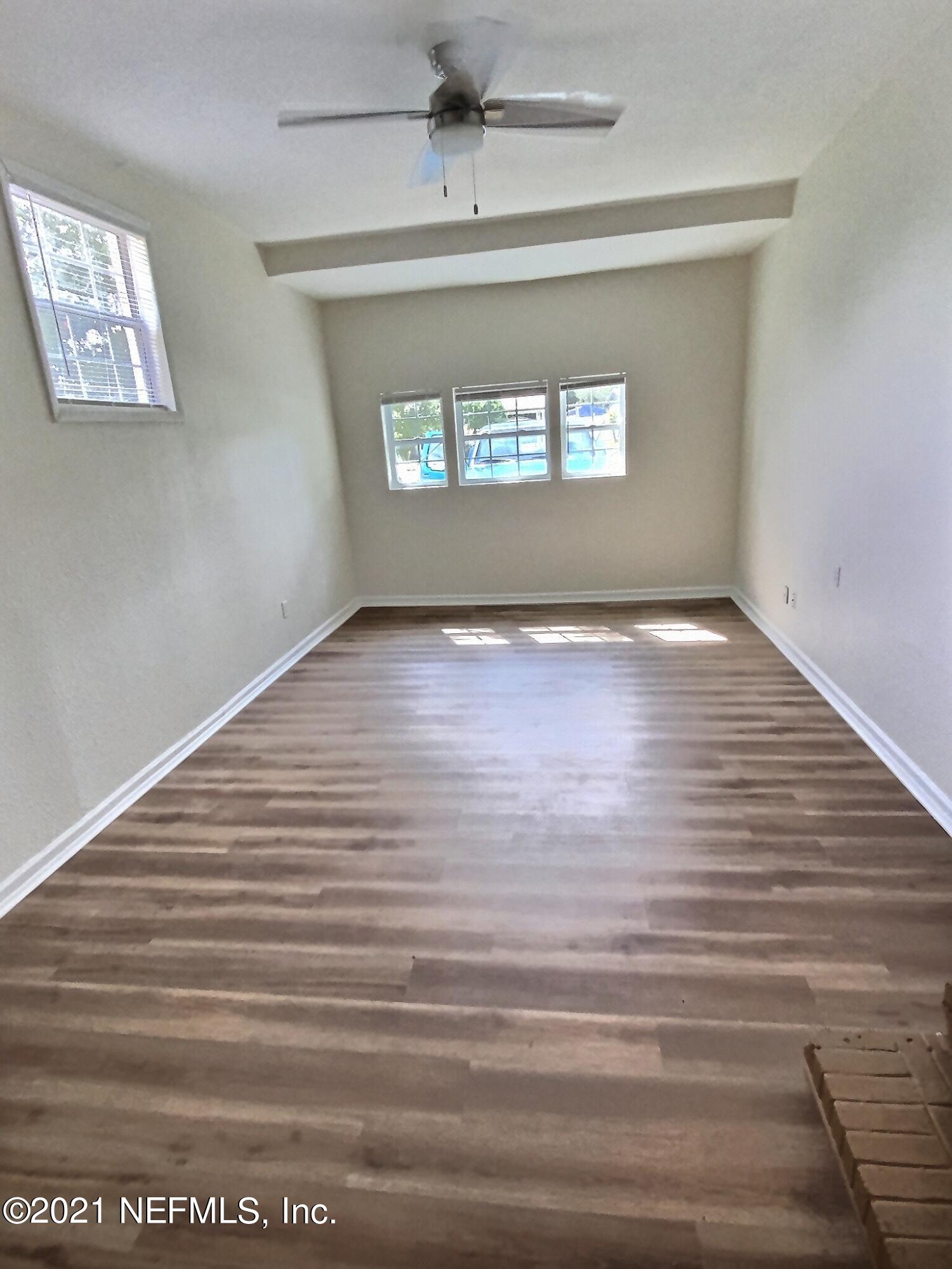 2619 Randy Road Jacksonville, FL 32216 - Photo 3 of 10 r5