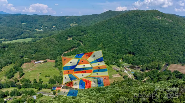 $169,900 | 2 Highland River Parkway, Unit 2, Newland, NC 28657