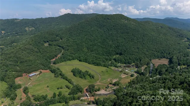 $169,900 | 2 Highland River Parkway, Unit 2, Newland, NC 28657