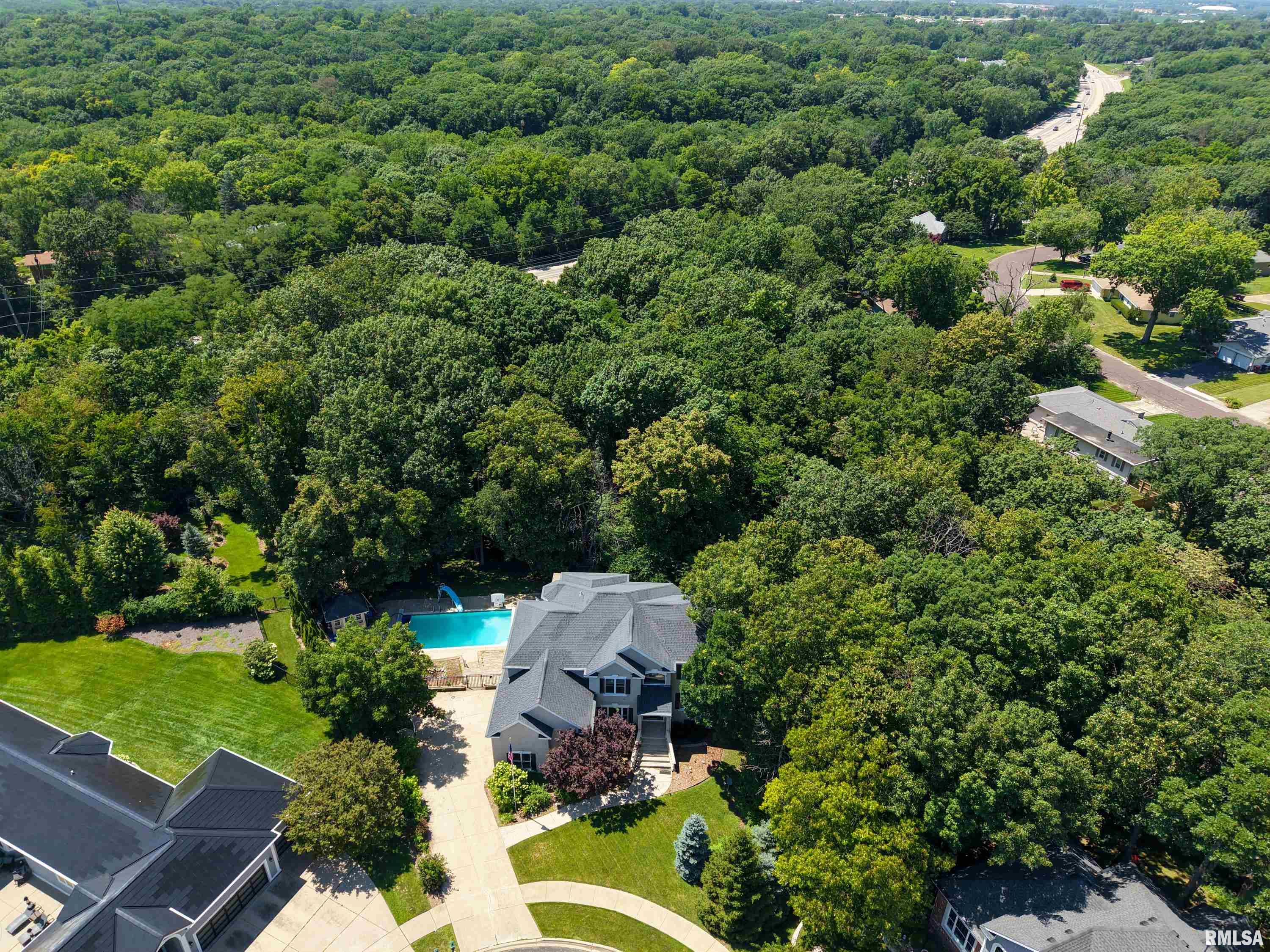 2929 Windpointe Drive Peoria, IL 61614 - Photo 78 of 100
