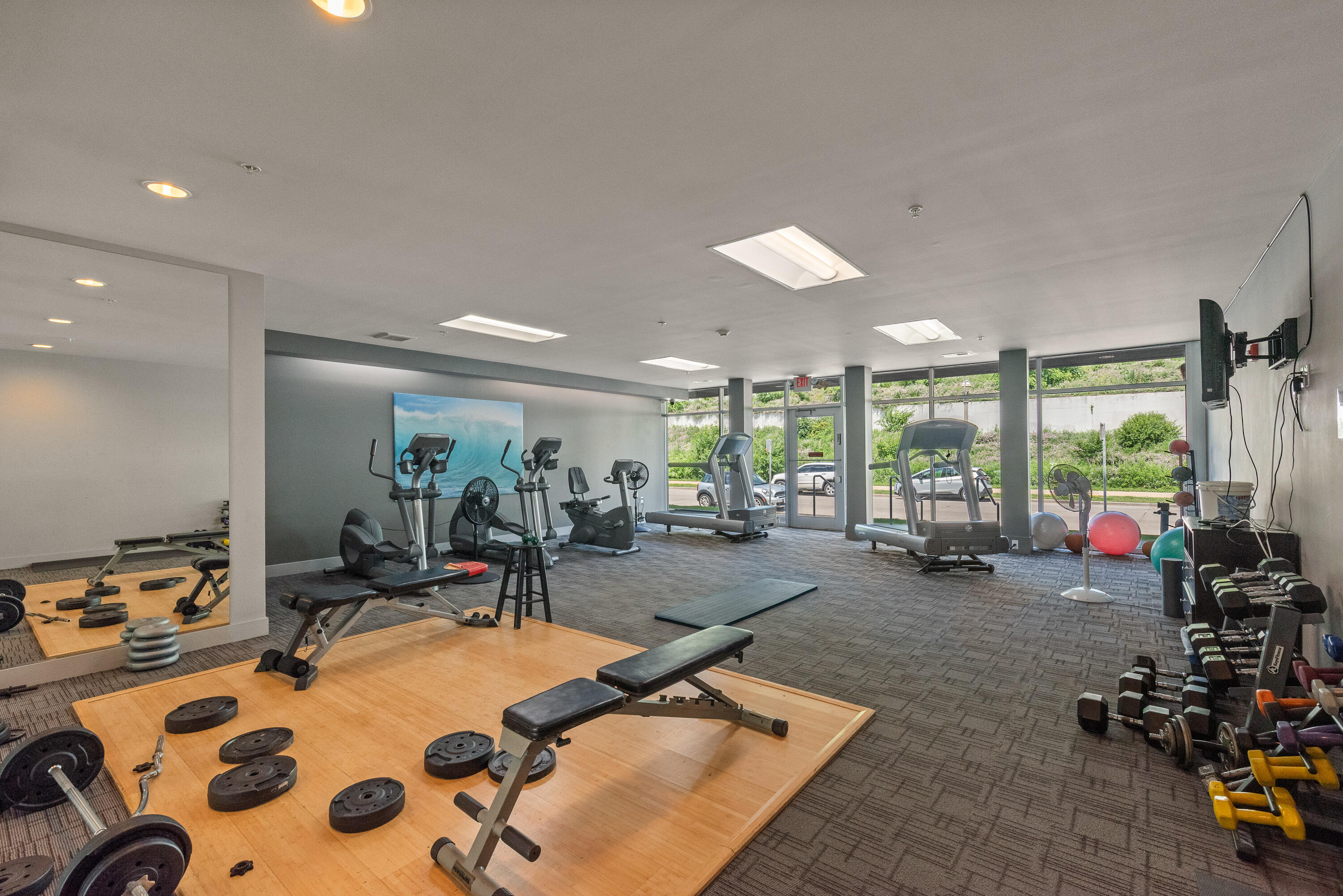 1902 North Commerce Street, Unit 102 Milwaukee, WI 53212 - Photo 19 of 28 Gym