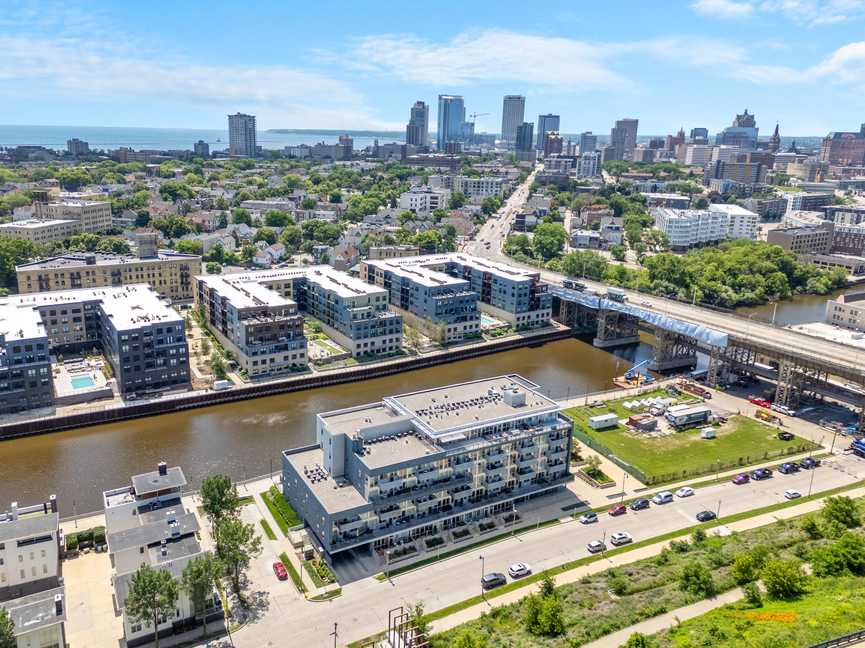 1902 North Commerce Street, Unit 102 Milwaukee, WI 53212 - Photo 24 of 28 Birdseye View