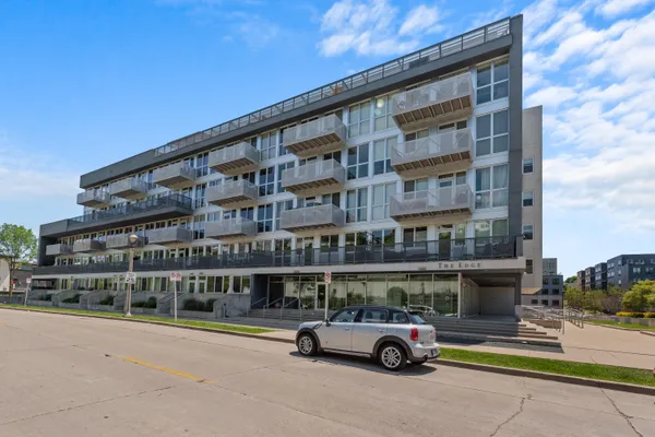 $249,900 | 1902 North Commerce Street, Unit 102, Milwaukee, WI 53212