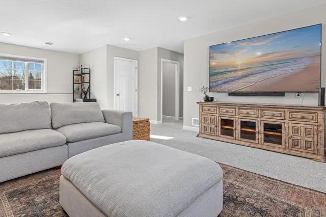 $399,900 | 2501 Pioneer Trail, Buffalo, MN 55313