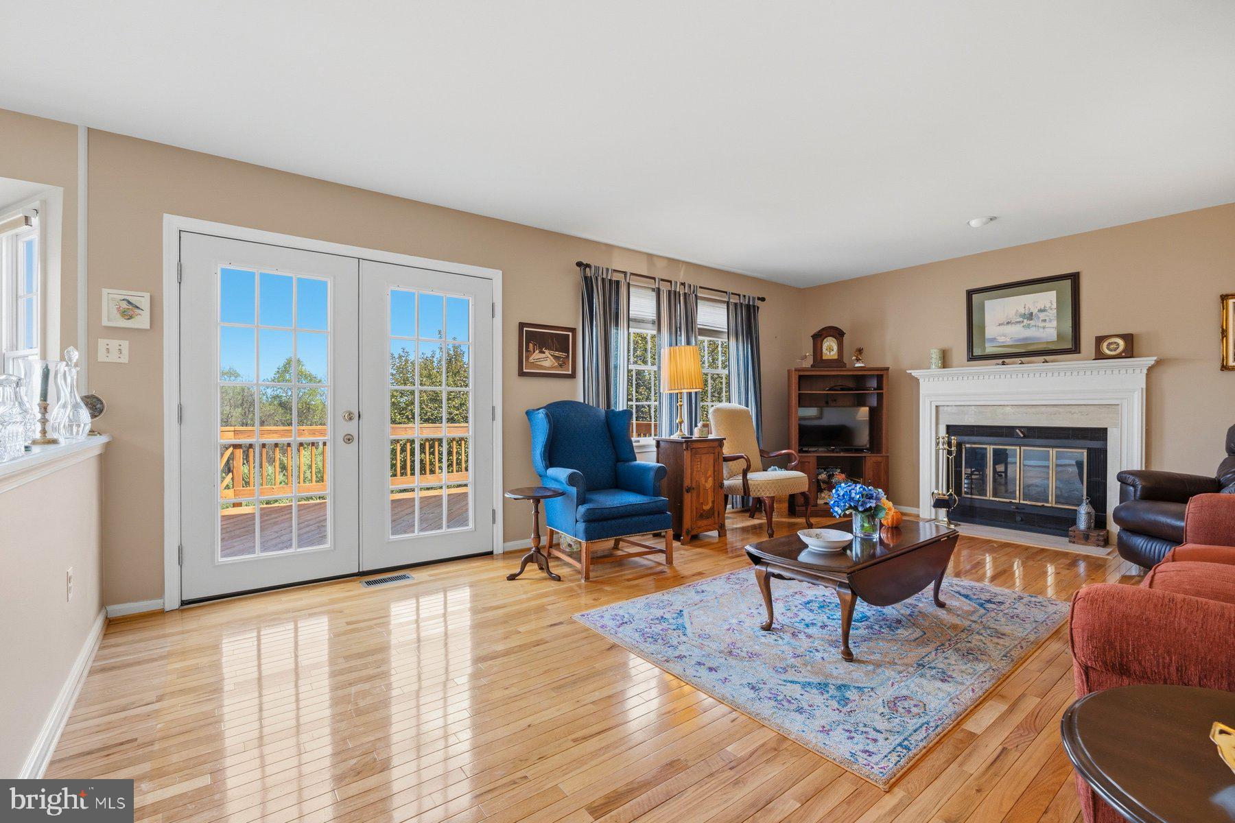 3673 Cragsmoor Road Ellicott City, MD 21042 - Photo 4 of 35