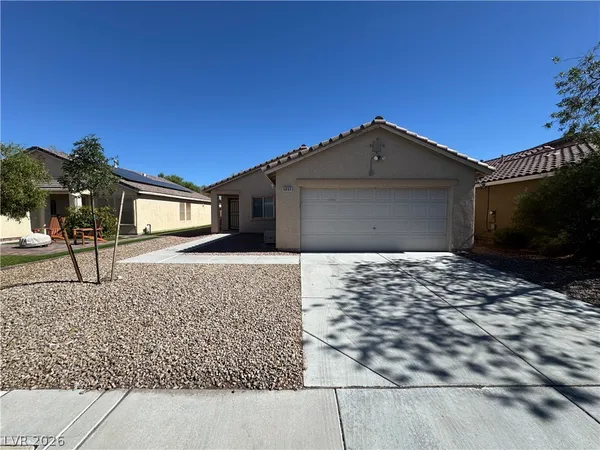 $1,950 | 5033 Rustic Charm Court, Las Vegas, NV 89131