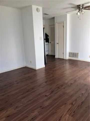 $950 | 6500 South 1st Street, Unit 103, Austin, TX 78745