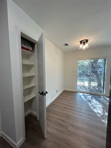 $950 | 6500 South 1st Street, Unit 103, Austin, TX 78745