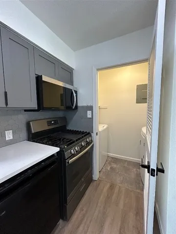$950 | 6500 South 1st Street, Unit 103, Austin, TX 78745