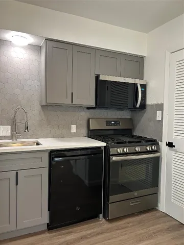 $950 | 6500 South 1st Street, Unit 103, Austin, TX 78745