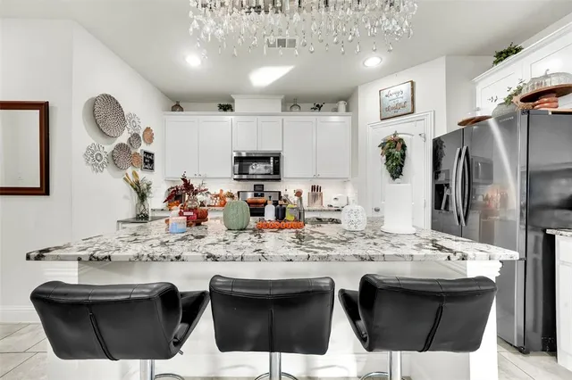 $2,800 | 345 Twin Creeks Drive, Garland, TX 75040