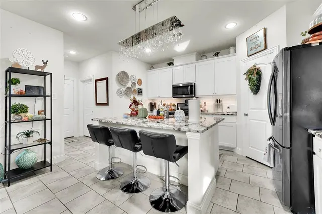 $2,800 | 345 Twin Creeks Drive, Garland, TX 75040