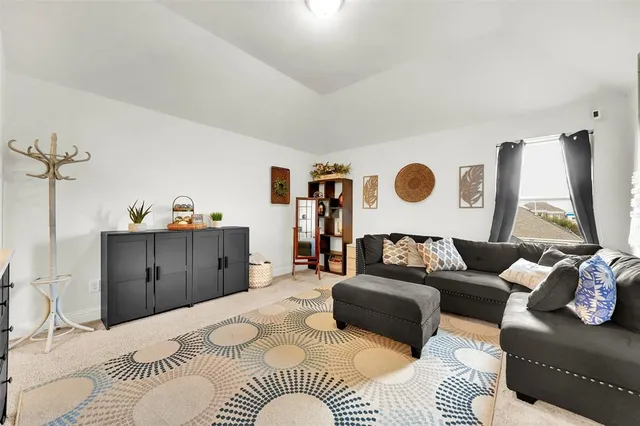 $2,800 | 345 Twin Creeks Drive, Garland, TX 75040