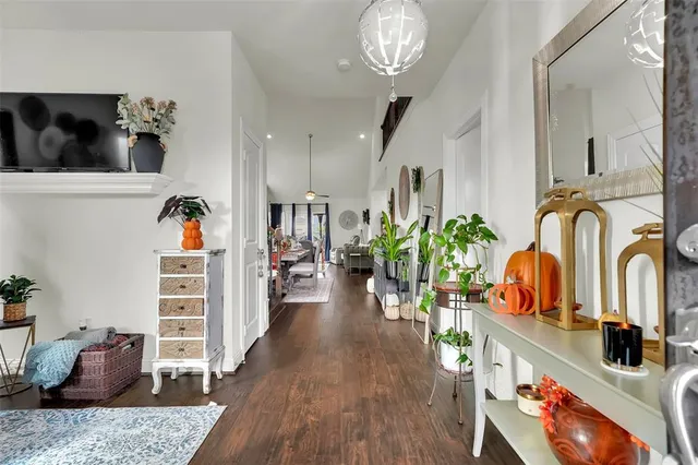 $2,800 | 345 Twin Creeks Drive, Garland, TX 75040