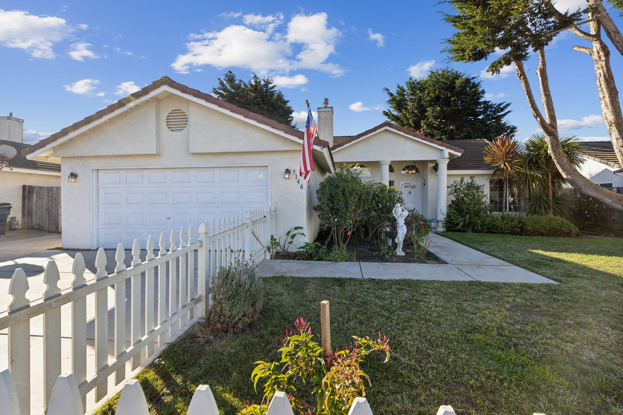 5146 Turnstone Circle Guadalupe, CA 93434 - Photo 2 of 21 a front view of a house with a yard