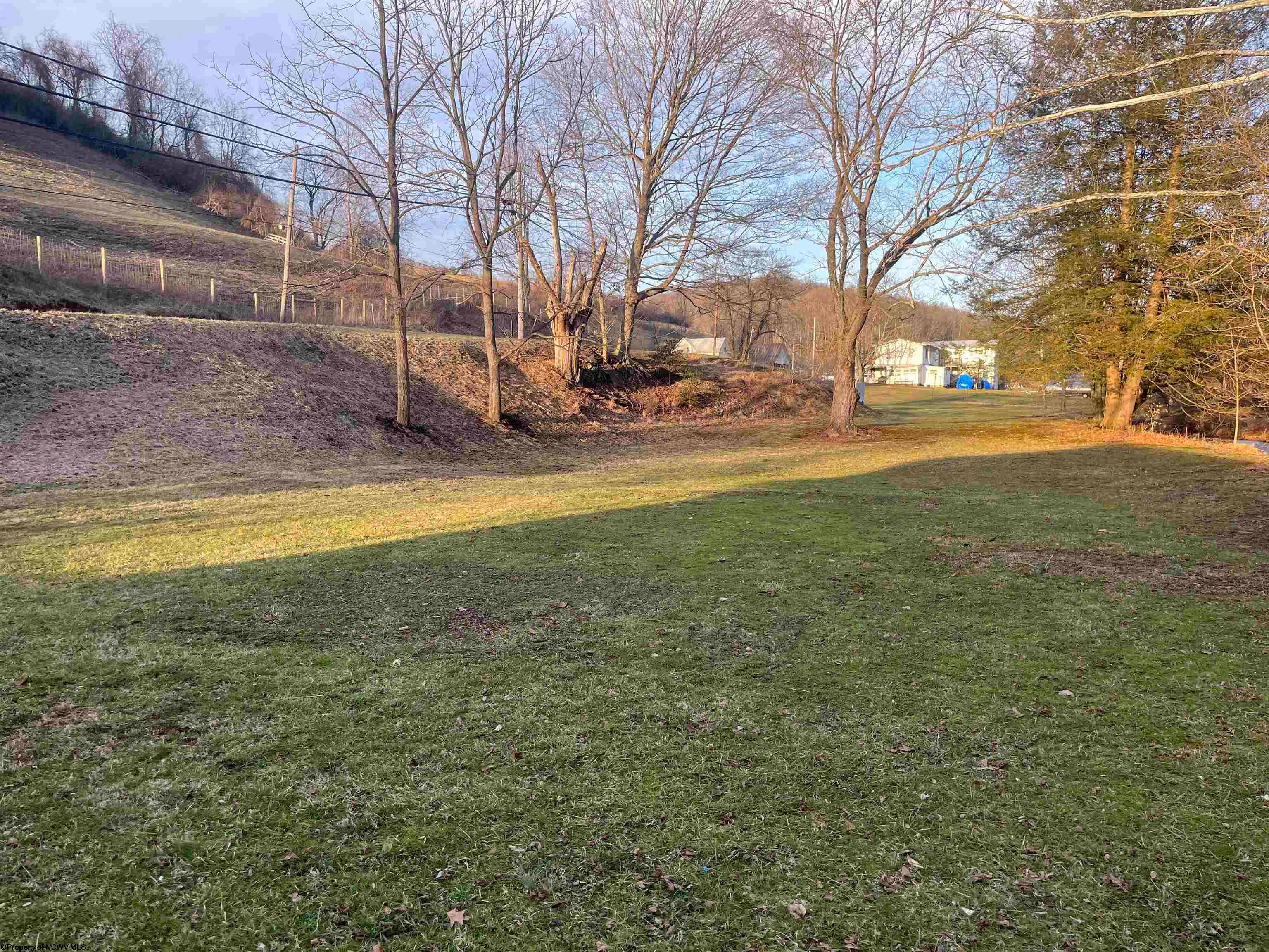 632 Berlin Road Weston, WV 26452 - Photo 5 of 30 Gallery Image 5