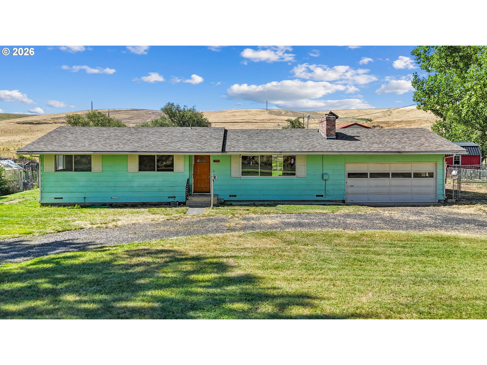 46113 Adams Road Pendleton, OR 97801 - Photo 2 of 39